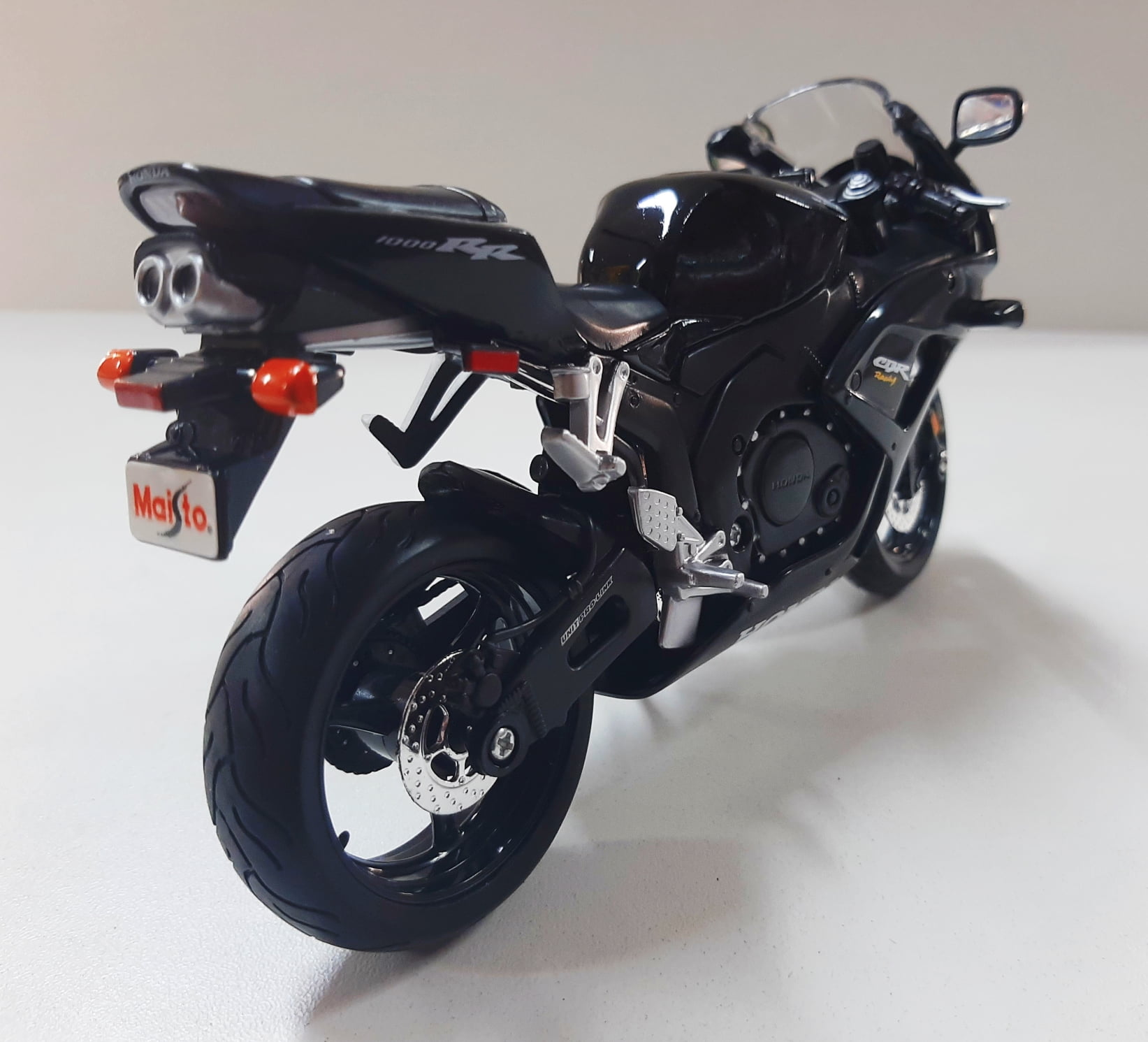 Moto de Ferro Corrida Miniatura Honda CBR1000RR 1:12 na Caixa