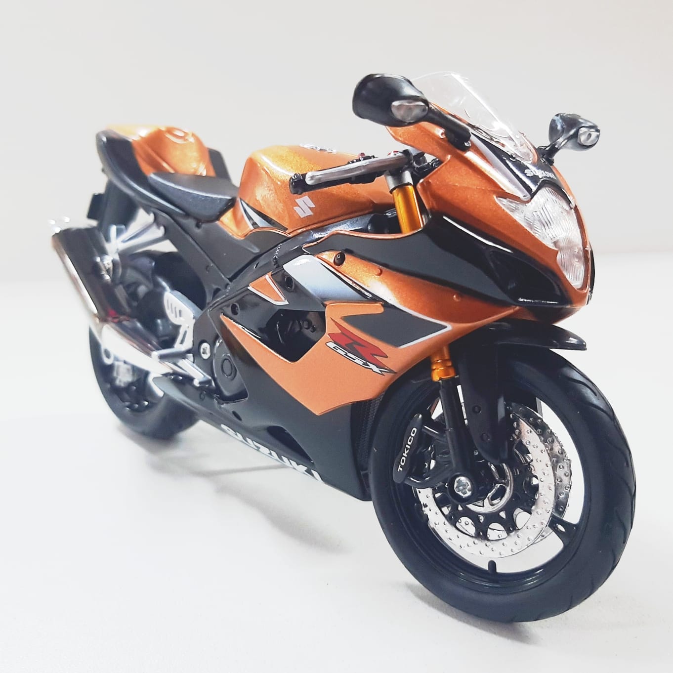 Moto de Ferro Corrida Miniatura Honda CBR1000RR 1:12 na Caixa