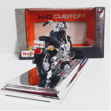 Kit 1 Quadro decorativo + 1 Miniatura 1/18 H-D 2004 FLSTFI Fat Boy Preto com caixa Harley-Davidson