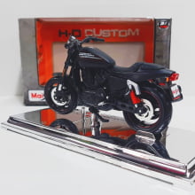 Kit 1 Quadro decorativo + 1 Miniatura 1/18 H-D 2011 XR1200X Preto com caixa Harley-Davidson