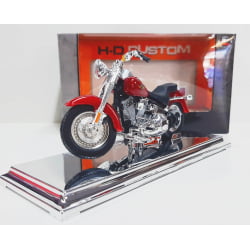 Kit 1 Quadro decorativo + 1 Miniatura 1/18 H-D 2004 FLSTFI Fat Boy Vermelho com caixa Harley-Davidson