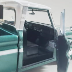 Mini 1/24 1966 Chevrolet Pickup C10 - Miniatura Escala 1/24