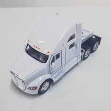 Miniatura de Ferro Cavalo Kensworth T700 Branco Escala 1/68