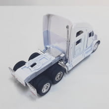 Miniatura de Ferro Cavalo Kensworth T700 Branco Escala 1/68