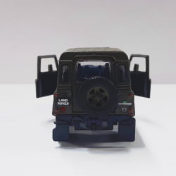 Miniatura de Ferro Land Rover Defender Militar Exército Escala Modelo Wely