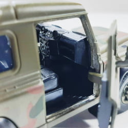 Miniatura de Ferro Land Rover Defender Militar Exército Escala Modelo Wely