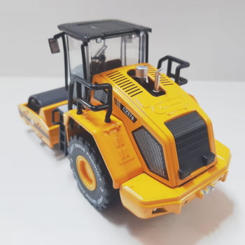 Miniatura de Ferro Rolo Compactador Liso Volvo Escala 1/50 Construção