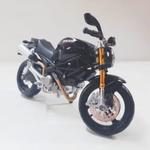 Miniatura Escala 1/12 Moto DUCATI MONSTER 696