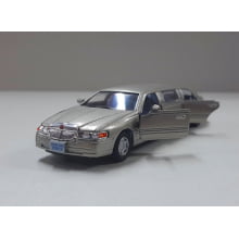 Miniaturas de Ferro 1999 Lincoln Town Limosine Car Stretch Limo Dourado Escala 1/52