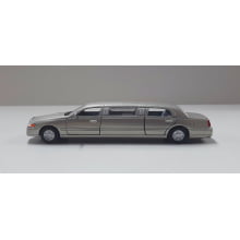 Miniaturas de Ferro 1999 Lincoln Town Limosine Car Stretch Limo Dourado Escala 1/52