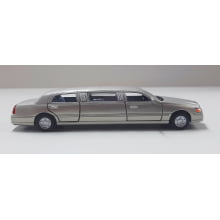 Miniaturas de Ferro 1999 Lincoln Town Limosine Car Stretch Limo Dourado Escala 1/52