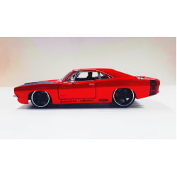 Mini 1/24 de Ferro 1969 Dodge Charger R/T Vermelho - Miniatura Escala 1/24