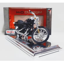 Kit 1 Quadro decorativo + 1 Miniatura 1/18 H-D 2002 FXSTB Night Train 02 Preto com caixa Harley-Davidson