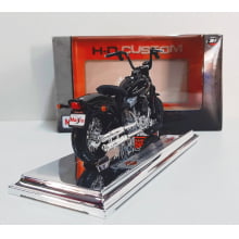 Kit 1 Quadro decorativo + 1 Miniatura 1/18 H-D 2008 FLSTSB Cross Bones Preto com caixa Harley-Davidson