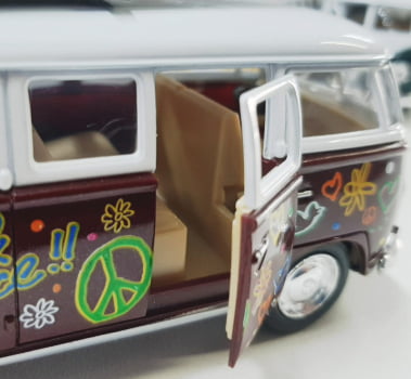 Mini 1/32 1962 Volkswagen Kombi Corujinha Com Prancha - Miniatura Escala 1/32