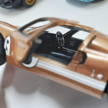 Mini 1/32 1966 Ford GT40 MKII Corrida - Miniatura Escala 1/32