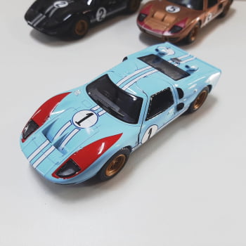 Mini 1/32 1966 Ford GT40 MKII Corrida - Miniatura Escala 1/32