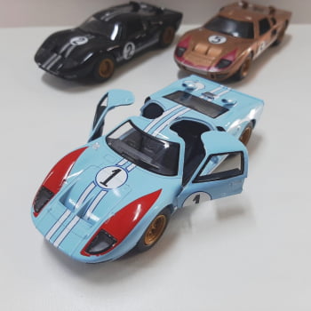 Mini 1/32 1966 Ford GT40 MKII Corrida - Miniatura Escala 1/32