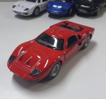 Mini 1/32 1966 Ford GT40 MKII - Miniatura Escala 1/32