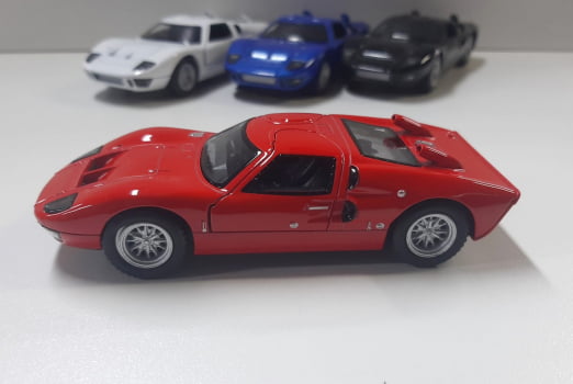 Mini 1/32 1966 Ford GT40 MKII - Miniatura Escala 1/32