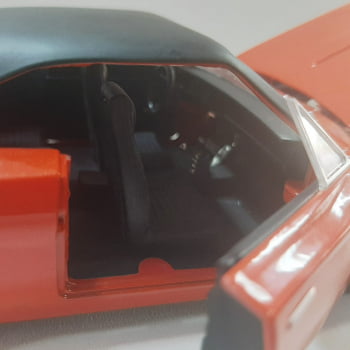 Miniatura 1970 Dodge Charger Escala 1/24