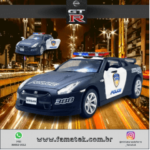 Miniatura Carrinho de Ferro Nissan 2009 GT-R R35 Policial Escala 1/36