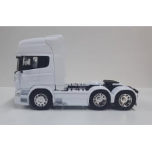 Miniatura Cavalo de Ferro Scannia Trucado V8 730 Branco Escala 1/32