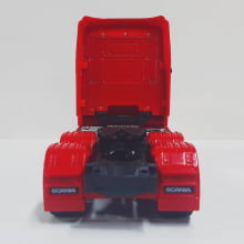 Miniatura Cavalo de Ferro Scannia Trucado V8 730Vermelho Escala 1/32