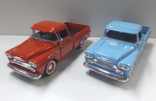 Mini 1/24 1958 Chevy Apache Fleetside - Miniatura Escala 1/24