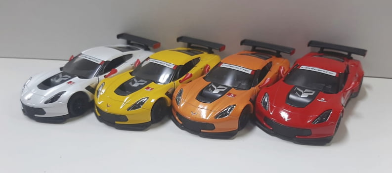 Mini 1/36 2016 Chevrolet Corvette 2016 C7.R - Miniatura Escala 1/36