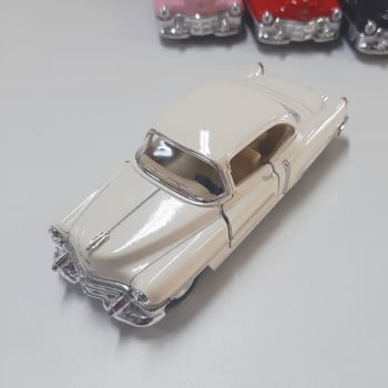 Miniatura de Ferro 1953 Cadillac Series 62 Escala 1/43