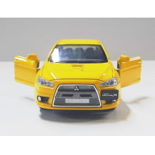 Miniatura de Ferro 2008 Mitsubishi Lancer Evo X Amarelo Escala 1/36