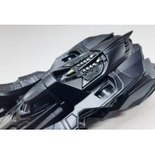 Miniatura de Ferro Batman Arkham Knight Escala 1/32 sem aberturas