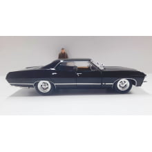 Miniatura de Ferro Chevrolet 1967 Impala SS Sport Sedan do Dean Supernatural Escala 1/24