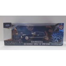 Miniatura de Ferro Chevrolet 1967 Impala SS Sport Sedan do Dean Supernatural Escala 1/24