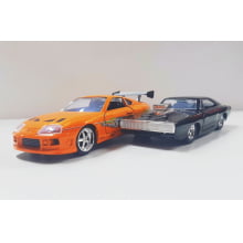 Miniaturas de Ferro Dodge Charger R/T Preto do Toretto e Toyota Supra do Brian Escala  1/32 Velozes e Furiosos