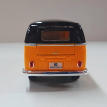 Miniatura de Ferro Volks 1962 Kombi Clássica Corujinha Amarelo com preto Escala 1/32