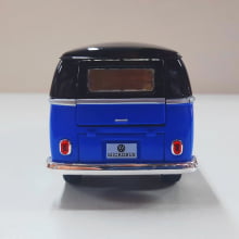 Miniatura de Ferro Volks 1962 Kombi Clássica Corujinha Azul com preto Escala 1/32