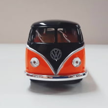 Miniatura de Ferro Volks 1962 Kombi Clássica Corujinha Laranja com preto Escala 1/32