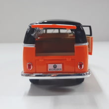 Miniatura de Ferro Volks 1962 Kombi Clássica Corujinha Laranja com preto Escala 1/32