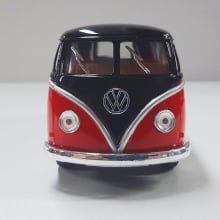 Miniatura de Ferro Volks 1962 Kombi Clássica Corujinha Vermelho com preto Escala 1/32