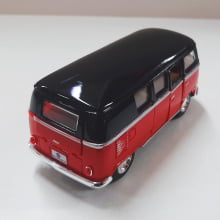 Miniatura de Ferro Volks 1962 Kombi Clássica Corujinha Vermelho com preto Escala 1/32