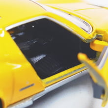  Miniatura de Ferro Lamborghini 1971 Miura P400 SV Amarelo 1/34