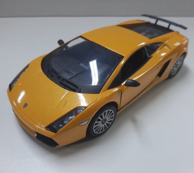 Mini 1/24 Lamborghini Gallardo Superleggera - Miniatura Escala 1/24