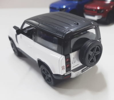 Miniatura Land Rover Defender 90 Escala 1/36