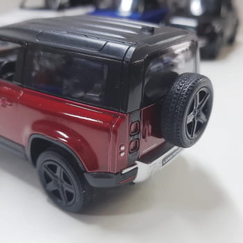 Miniatura Land Rover Defender 90 Escala 1/36