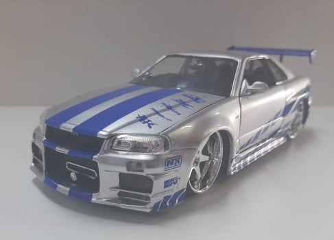 Miniatura Nissan Skyline GT-R BNR34 do Brian Velozes e Furiosos Escala 1/24