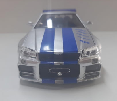 Miniatura Nissan Skyline GT-R BNR34 do Brian Velozes e Furiosos Escala 1/24