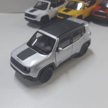 Mini 2017 Jeep Renegade Trailhawk