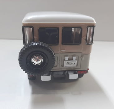 Mini 1/24Toyota FJ40 - Miniatura Escala 1/24